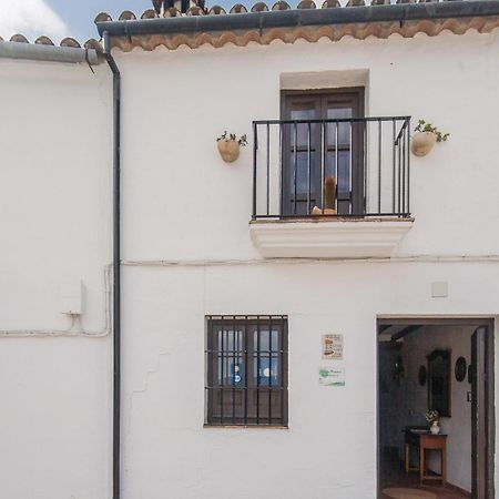 Cozy Home In Zahara De La Sierra With Kitchen Dış mekan fotoğraf