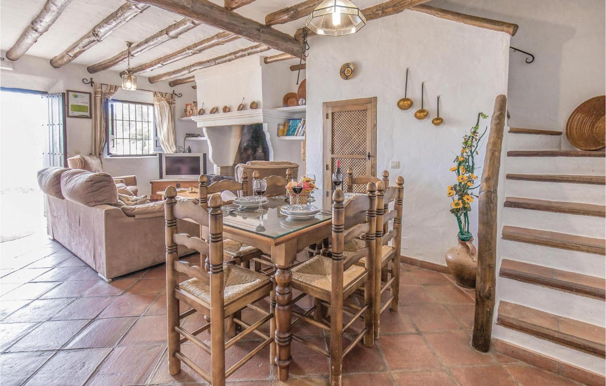 Cozy Home In Zahara De La Sierra With Kitchen Dış mekan fotoğraf